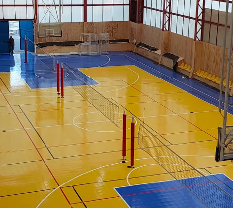 Piso Indoor Gimnasio Municipal de Colina - Sportwelt