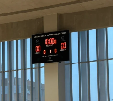 Tableros de basquetbol abatibles - Universidad Autonoma de Santiago